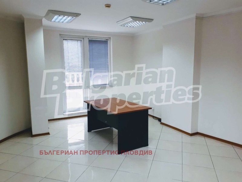 A louer  Bureau Plovdiv , Tsentar , 296 m² | 16322451 - image [7]