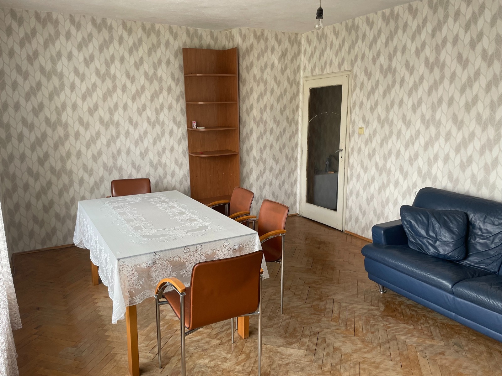 Дава под наем 2-СТАЕН, гр. Кърджали, Център, снимка 2 - Апартаменти - 56534026