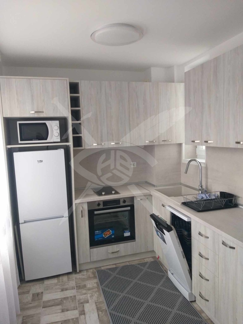 Da affittare  1 camera da letto Varna , Zimno kino Trakiia , 52 mq | 86618107