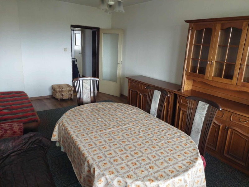 Zu vermieten  2 Schlafzimmer Sofia , Nadeschda 3 , 90 qm | 20910836 - Bild [4]