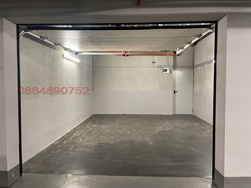 Para alugar  Garagem Sofia , Lozenec , 29 m² | 82963443