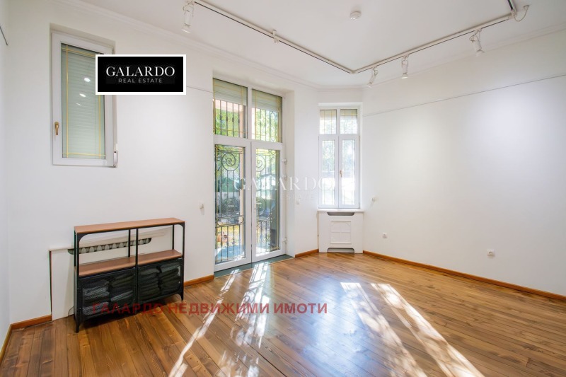 Дава под наем ЗАВЕДЕНИЕ, гр. София, Център, снимка 13 - Заведения - 53029317