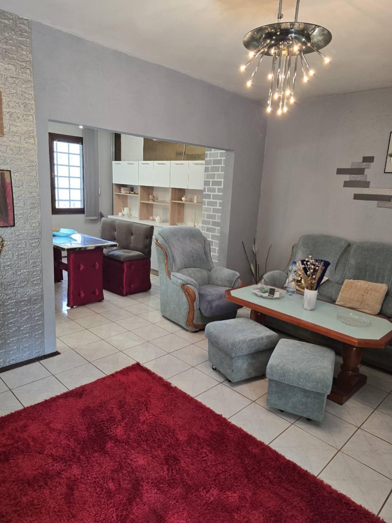 De inchiriat  2 dormitoare Plovdiv , Ciuciuc Parij , 96 mp | 49187653 - imagine [4]