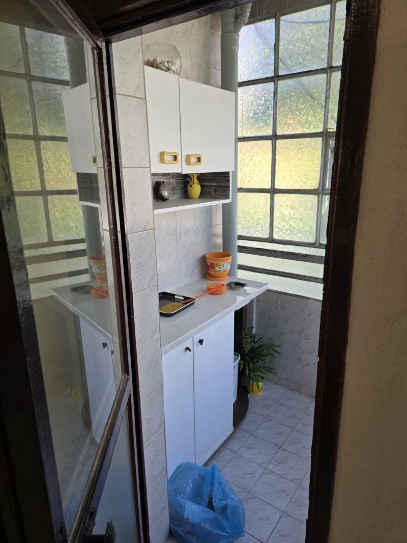 De inchiriat  2 dormitoare Plovdiv , Ciuciuc Parij , 96 mp | 49187653 - imagine [17]
