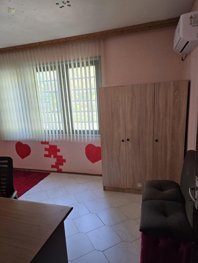 De inchiriat  2 dormitoare Plovdiv , Ciuciuc Parij , 96 mp | 49187653 - imagine [9]