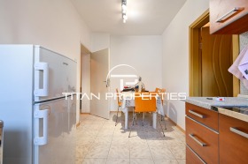 House Zona B-5, Sofia