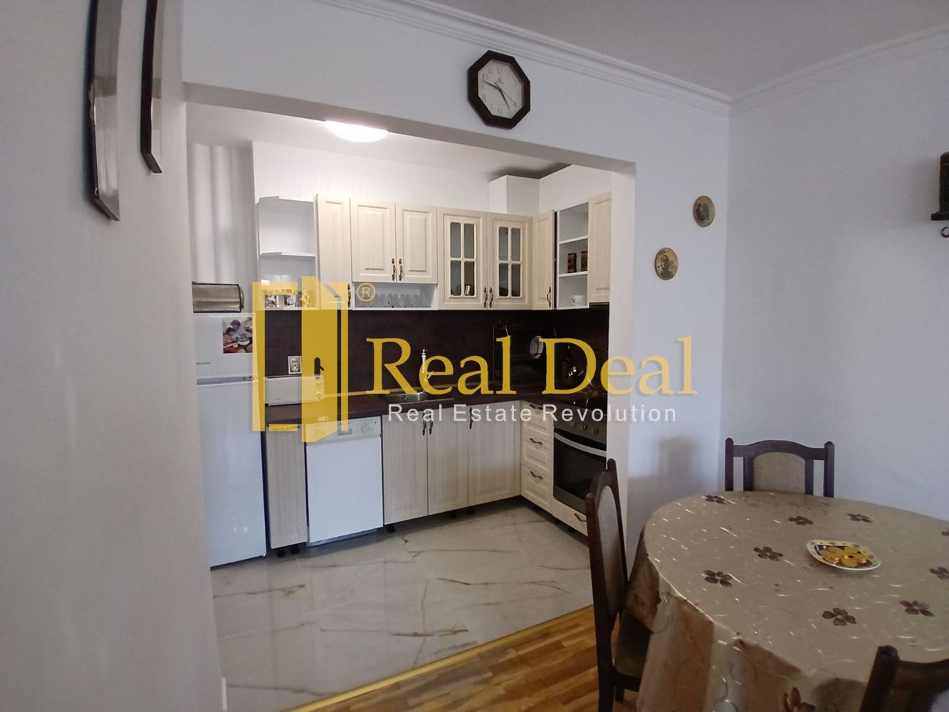 Дава под наем 2-СТАЕН, гр. София, Дианабад, снимка 2 - Апартаменти - 53650297