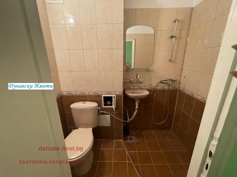 En renta  1 dormitorio Ruse , Vazrazhdane , 64 metros cuadrados | 75128549 - imagen [15]