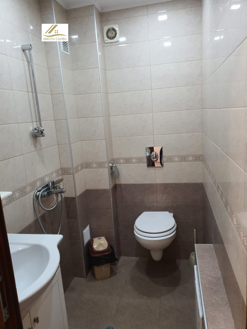 Издаје се  1 спаваћа соба Плевен , Широк центар , 68 м2 | 20588790 - слика [12]