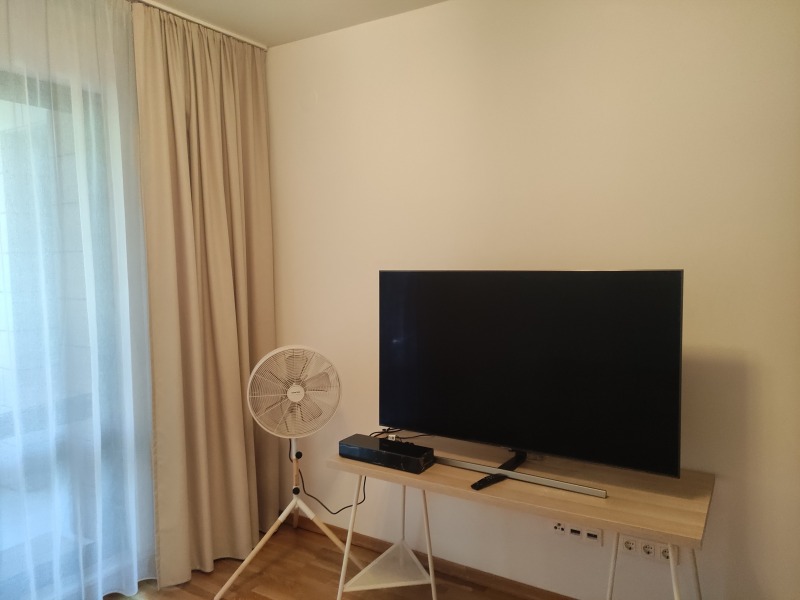 Дава под наем  4-стаен град София , Изток , 180 кв.м | 70034474 - изображение [11]