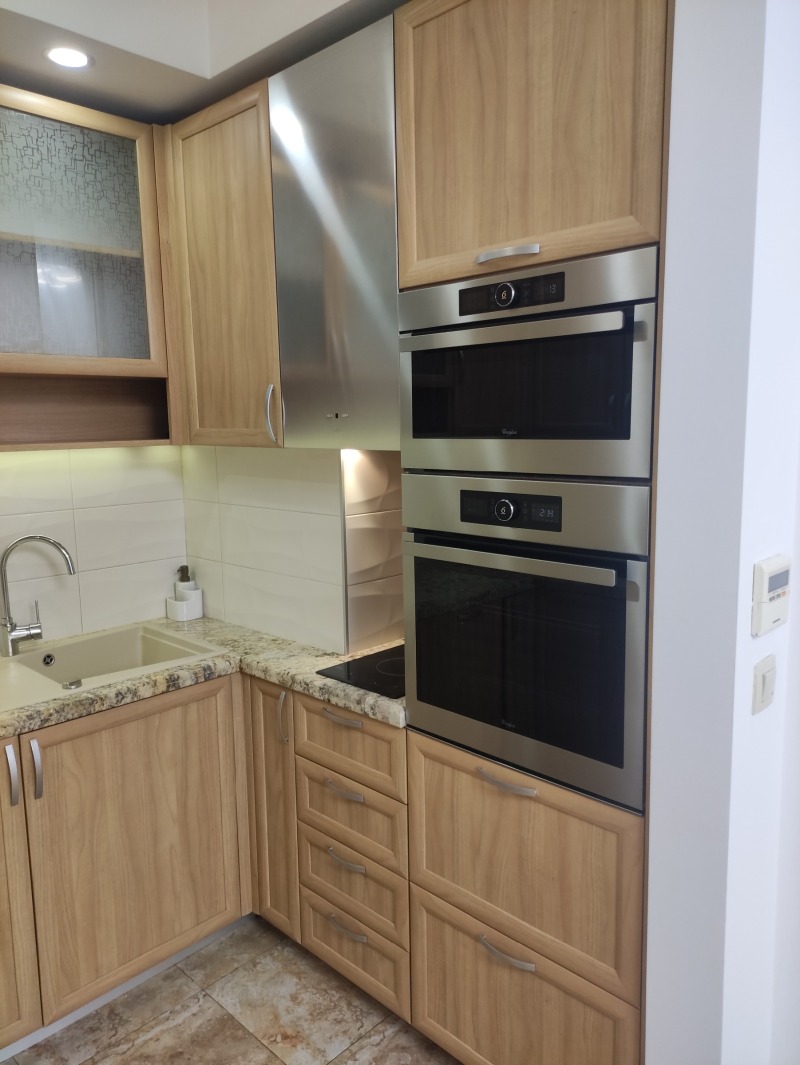 Дава под наем  4-стаен град София , Изток , 180 кв.м | 70034474 - изображение [4]