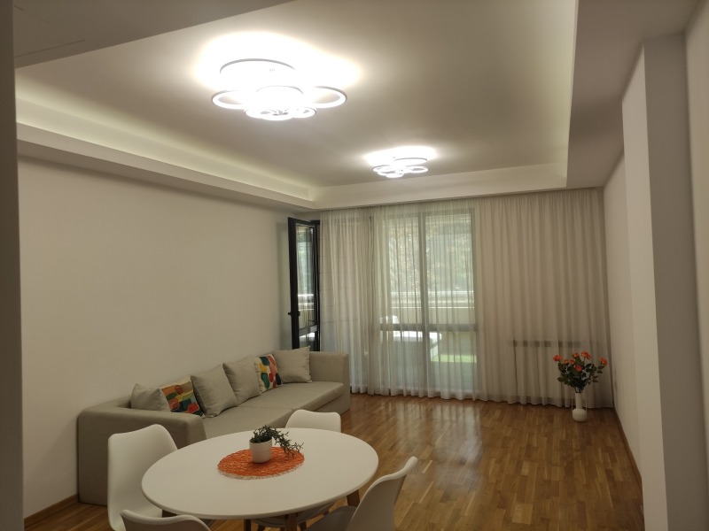 Дава под наем  4-стаен град София , Изток , 180 кв.м | 70034474 - изображение [2]
