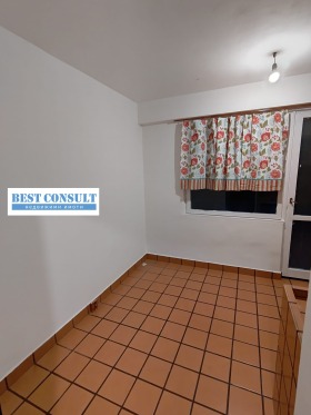 1 bedroom Druzhba 3, Ruse 4