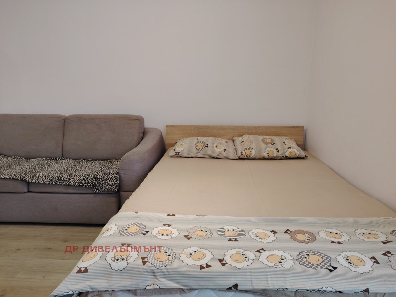 Zu vermieten  Studio region Burgas , k.k. Slantschew brjag , 40 qm | 70910371 - Bild [8]