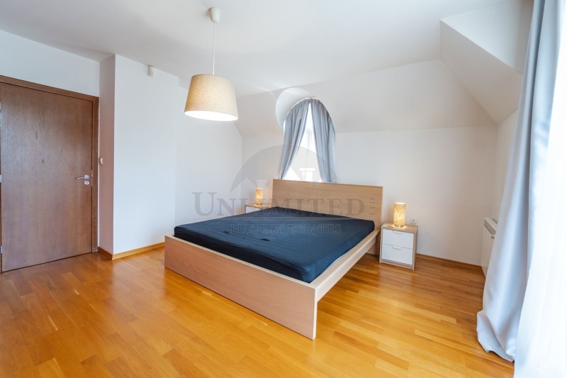 K pronájmu  2 ložnice Sofia , Centar , 130 m2 | 14990771 - obraz [11]