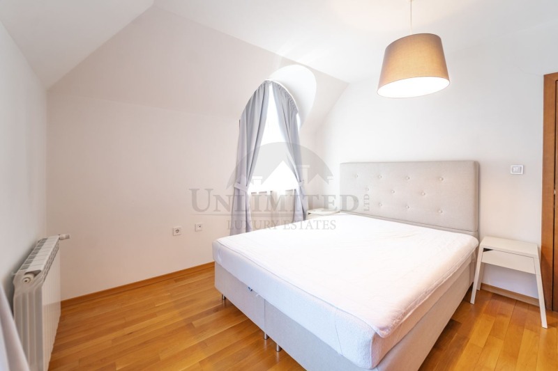 K pronájmu  2 ložnice Sofia , Centar , 130 m2 | 14990771 - obraz [13]