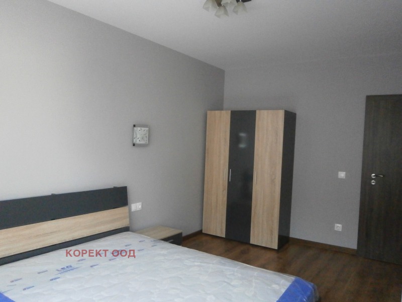 De inchiriat  1 dormitor Sofia , Țentâr , 67 mp | 44599824 - imagine [5]