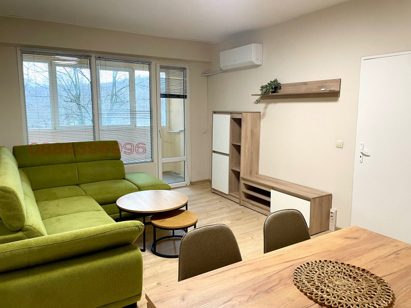 Дава под наем 3-СТАЕН, гр. Ловеч, Широк център, снимка 2 - Апартаменти - 53283171