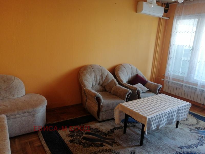 Zu vermieten  1 Schlafzimmer Sofia , Nadeschda 1 , 50 qm | 90372707 - Bild [2]