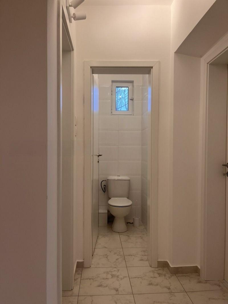 Дава под наем 2-СТАЕН, гр. София, Лозенец, снимка 13 - Апартаменти - 53121817