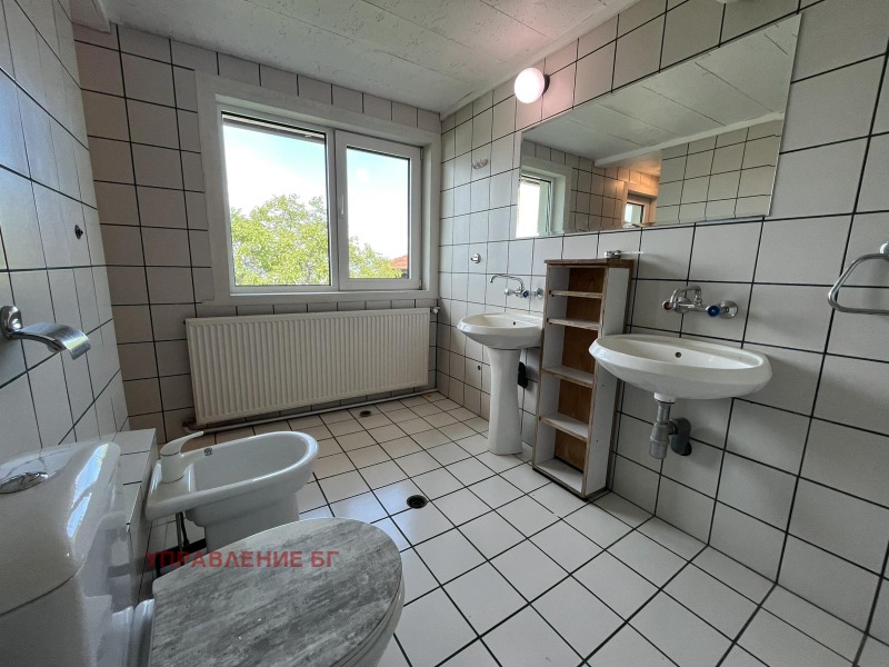 A louer  2 chambres Sofia , Dragalevtsi , 201 m² | 43257569 - image [9]