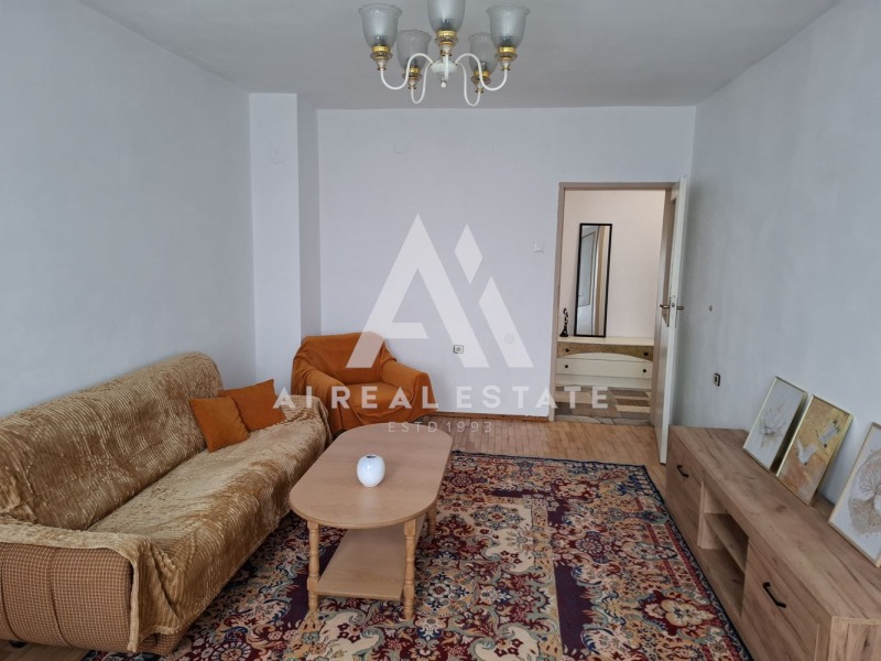 Дава под наем 3-СТАЕН, гр. Плевен, Сторгозия