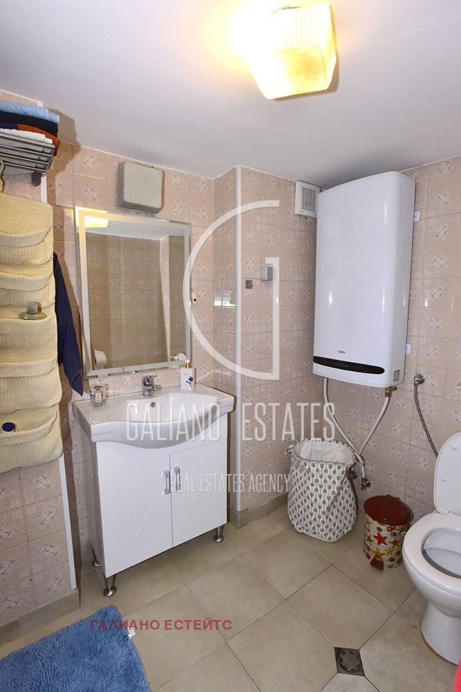 Дава под наем 3-СТАЕН, гр. София, Център, снимка 5 - Апартаменти - 53725106