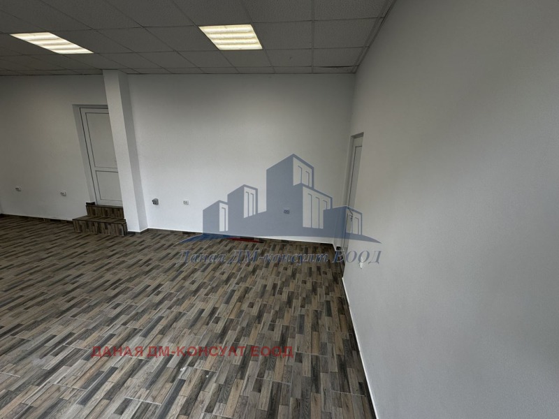 A louer  Bureau Choumen , Tsentar , 65 m² | 10174341 - image [10]