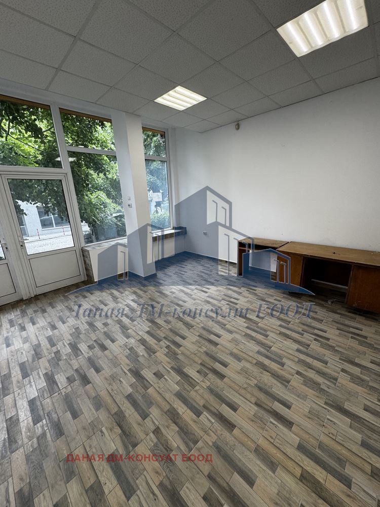 A louer  Bureau Choumen , Tsentar , 65 m² | 10174341 - image [6]