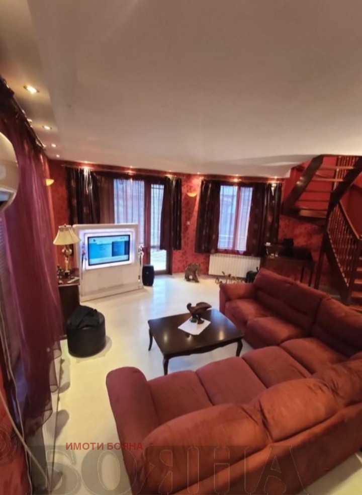 Дава под наем  Къща град Русе , Хъшове , 200 кв.м | 37434206 - изображение [2]