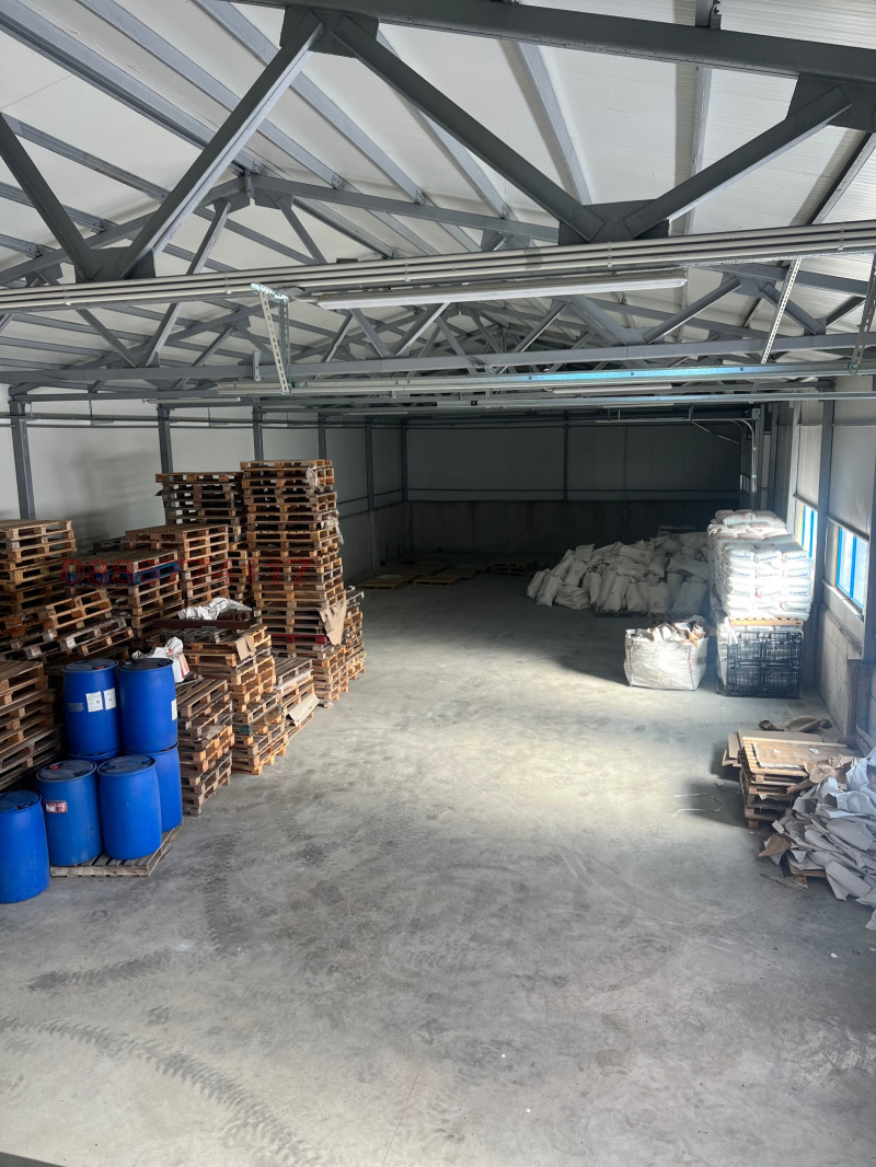 Дава под наем СКЛАД, с. Труд, област Пловдив, снимка 3 - Складове - 52786483