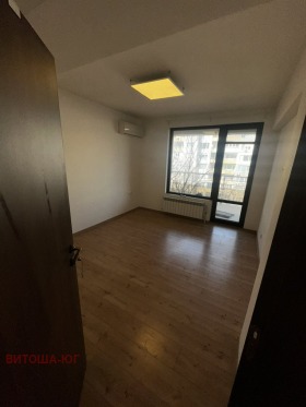 ���� ��� ���� 3-����� | Imot.bg � ����� ������ 11