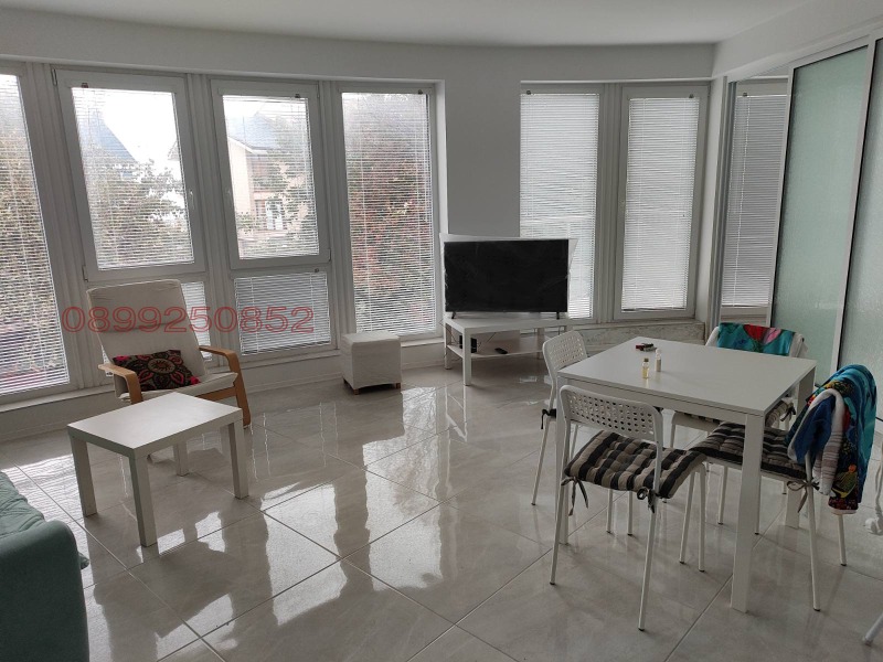 Дава под наем КЪЩА, гр. Варна, к.к. Св.Св. Константин и Елена, снимка 4 - Къщи - 52784693