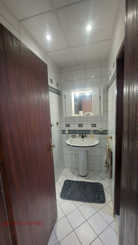    1- | Imot.bg    8