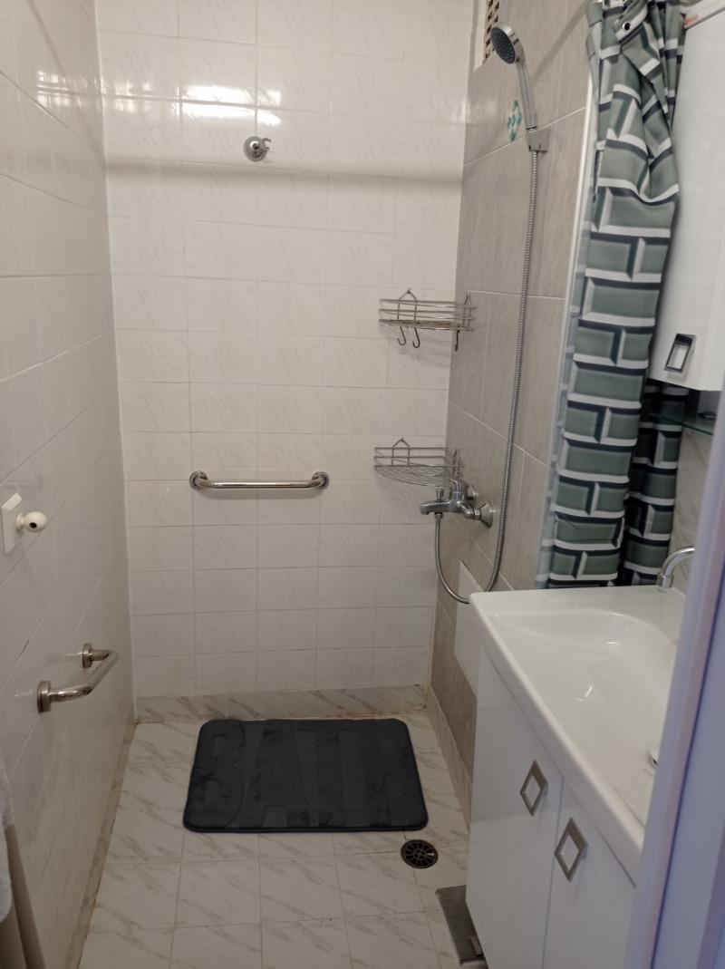 Дава под наем 4-СТАЕН, гр. София, Гевгелийски, снимка 8 - Апартаменти - 52462725