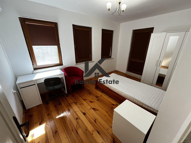 K pronájmu  Dům Plovdiv , Starijat grad , 159 m2 | 71726216 - obraz [10]