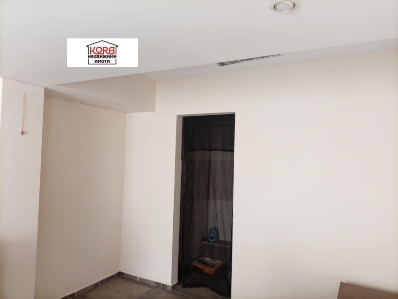 Da affittare  Ufficio Pleven , Idealen tsentar , 20 mq | 59478047 - Immagine [2]