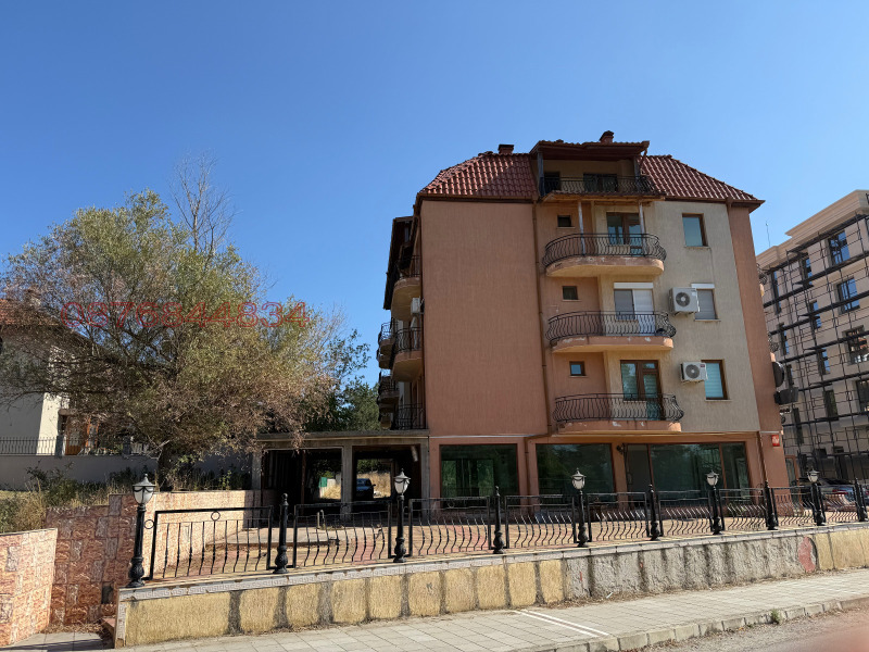 Дава под наем ЗАВЕДЕНИЕ, гр. Момчилград, област Кърджали, снимка 9 - Заведения - 52793880