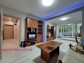 ���� ��� ���� 3-����� | Imot.bg � ����� ������ 12