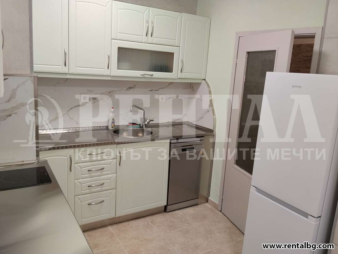 Дава под наем 3-СТАЕН, гр. Пловдив, Център, снимка 15 - Апартаменти - 53736067