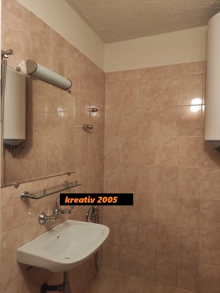 Дава под наем  2-стаен град София , Красно село , 75 кв.м | 62906823 - изображение [4]