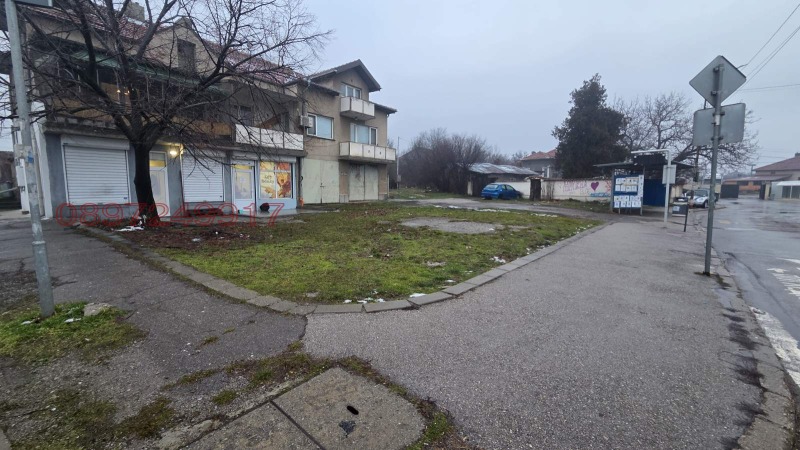 Дава под наем МАГАЗИН, гр. София, Бенковски, снимка 4 - Магазини - 53058399