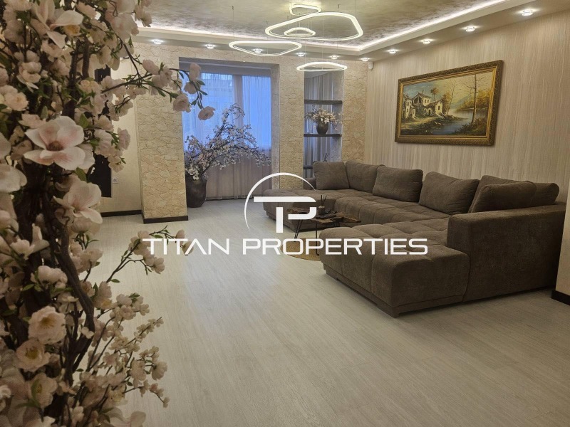 Дава под Наем 3-СТАЕН в град Варна, Център - 105 кв.м / 1 450 € » 2 835.95 лв., ТИТАН ПРОПЪРТИС ВАРНА