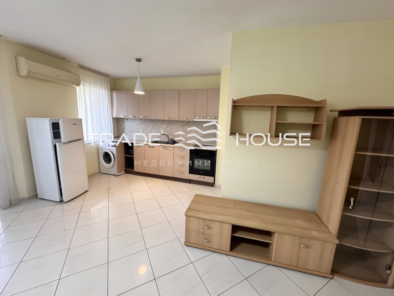 Дава под наем 3-СТАЕН, гр. Пловдив, Кършияка, снимка 2 - Апартаменти - 52362184