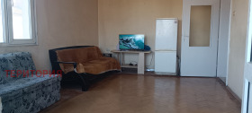 Тристайни апартаменти под наем в град Русе, Широк център - изображение 1 