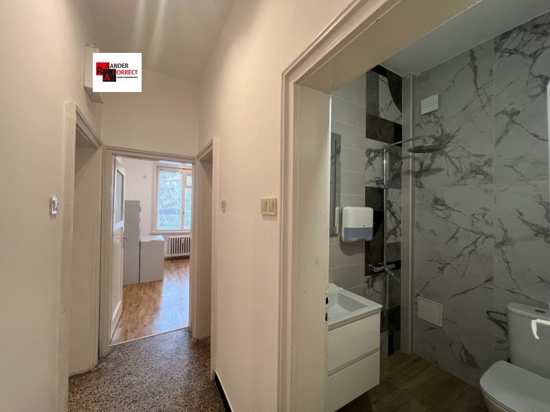 Дава под наем  3-стаен град София , Център , 95 кв.м | 98172426 - изображение [6]