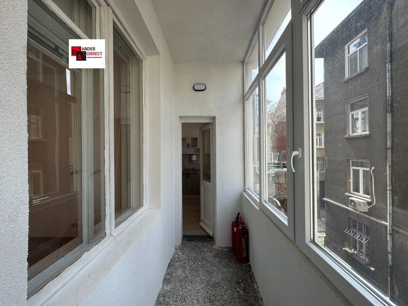 Дава под наем  3-стаен град София , Център , 95 кв.м | 98172426 - изображение [12]