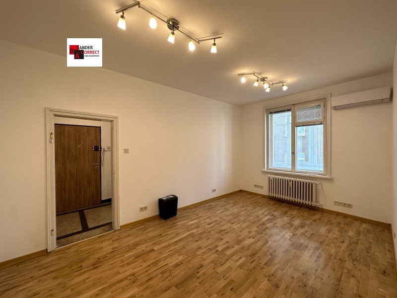 Дава под наем  3-стаен град София , Център , 95 кв.м | 98172426 - изображение [15]