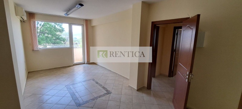 K pronájmu  Kancelář Varna , Centar , 70 m2 | 62611022