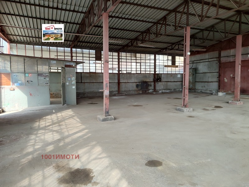 Da affittare  Edificio industriale Dobrich , Promishlena zona - Sever , 300 mq | 87822472 - Immagine [2]